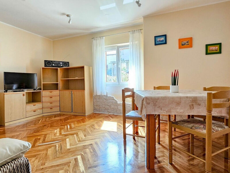 Pokoj 1