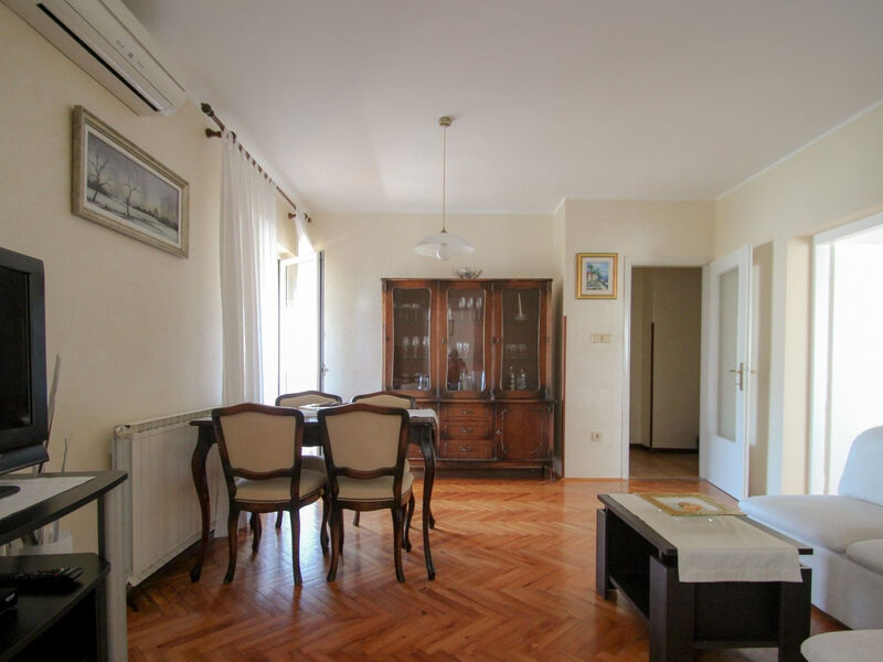 Pokoj 1