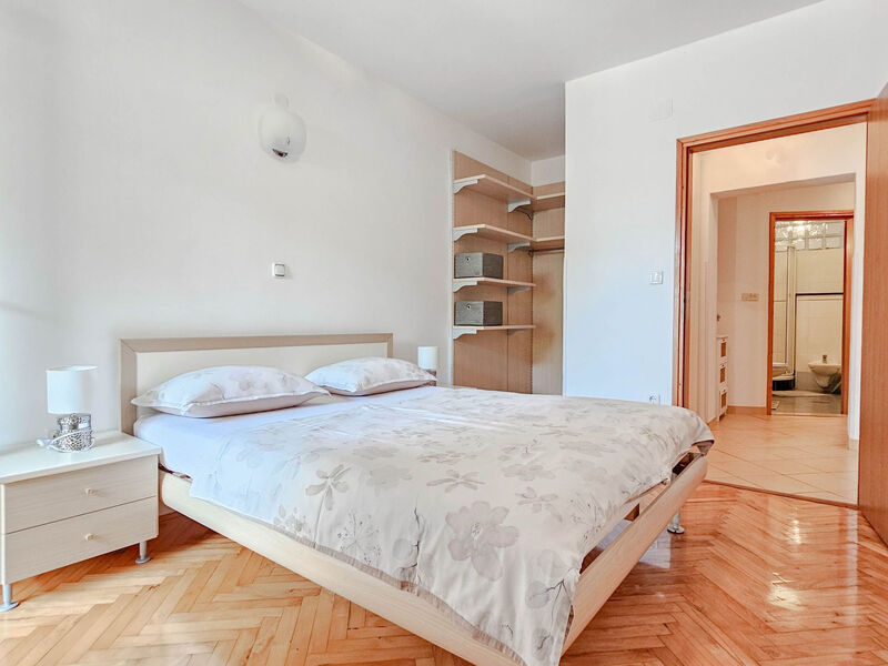Pokoj 1