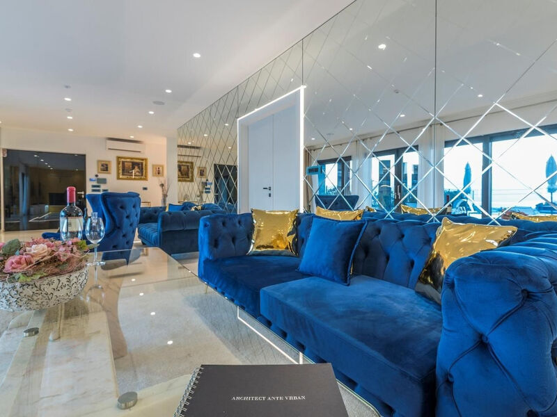 Pokoj 1