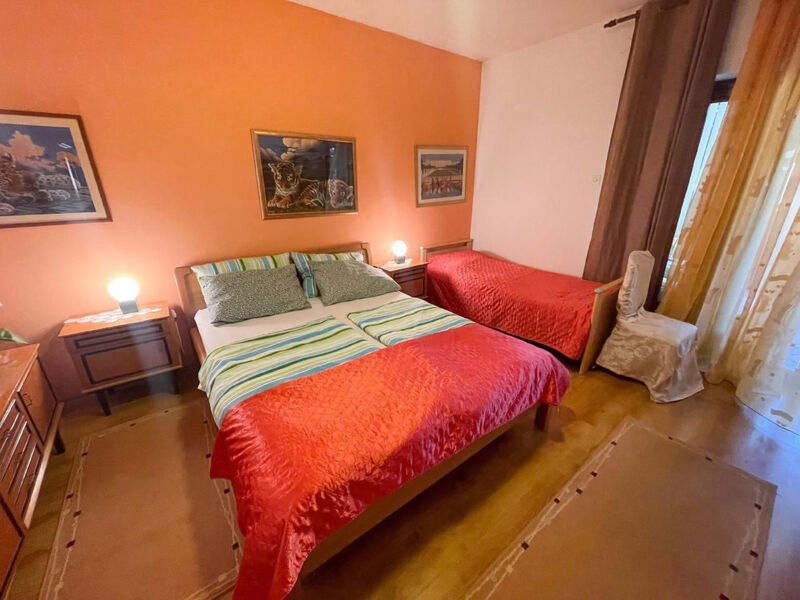 Pokoj 1