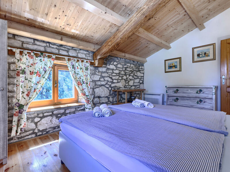 Pokoj 1