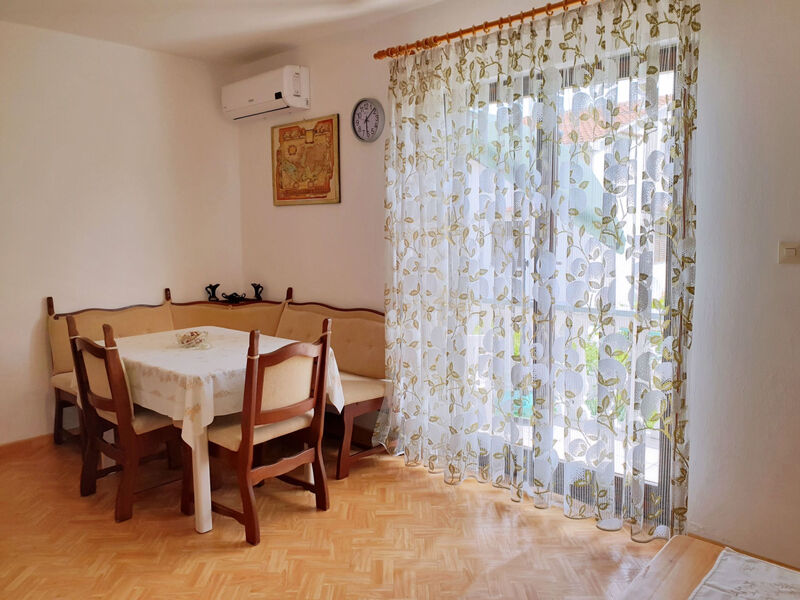 Pokoj 1
