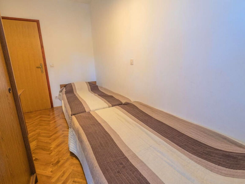 Pokoj 1