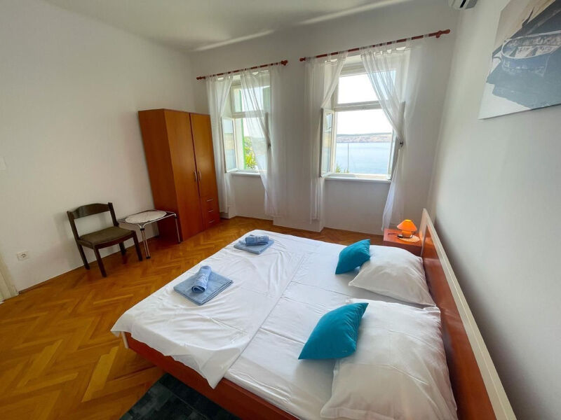 Pokoj 1