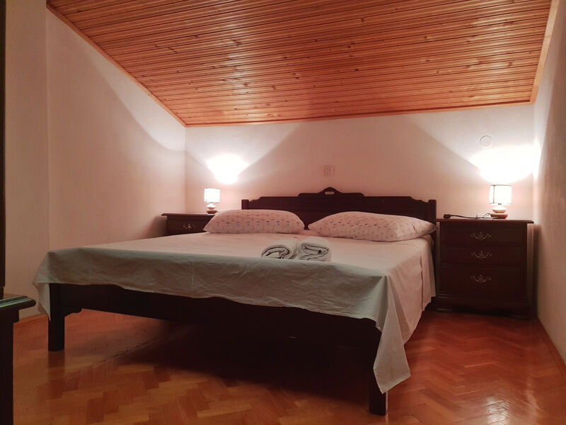 Pokoj 1