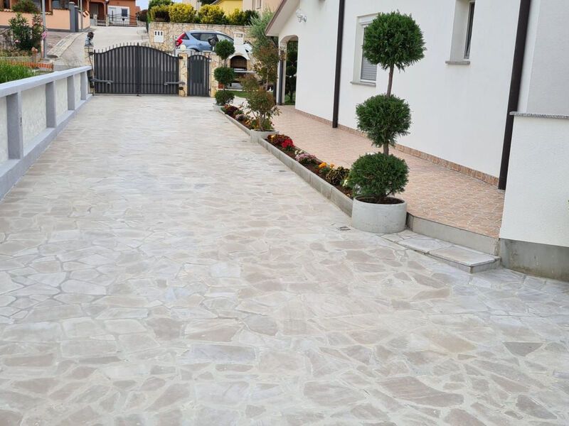 Pokoj 1