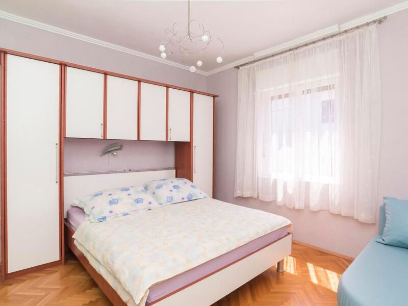 Pokoj 1