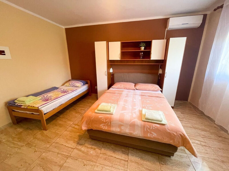 Pokoj 1