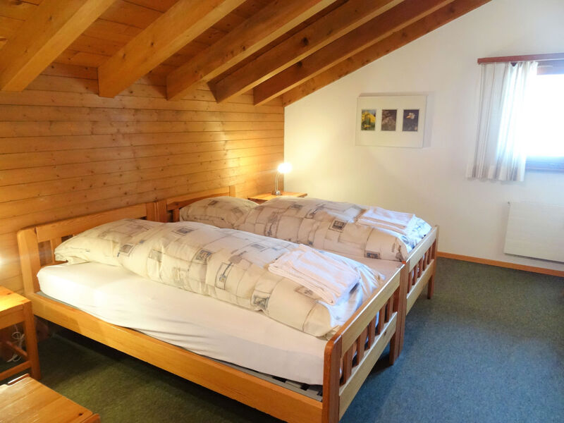Pokoj 33